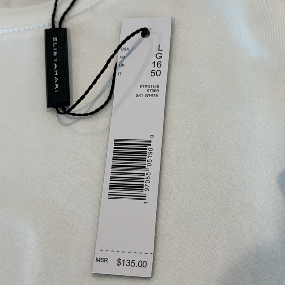 Elie Tahari Pleated Sleeve Top. Size L - Picture 4 of 10